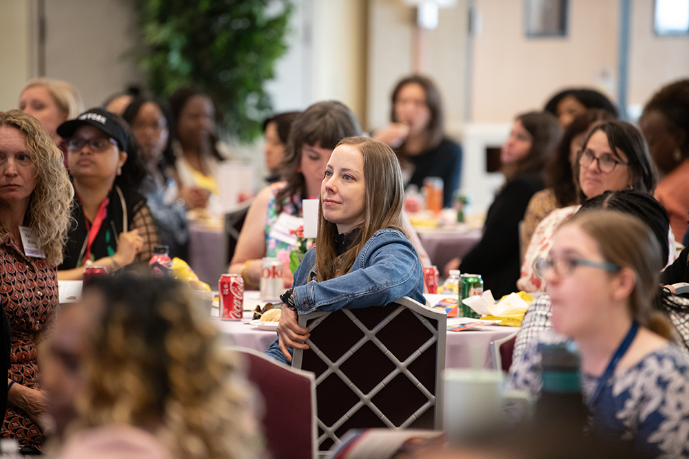 Umbrella closing ceremony