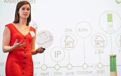PhD candidate Chelsea Abernathy co-founder of AlgenAir presents at Grid Pitch '19